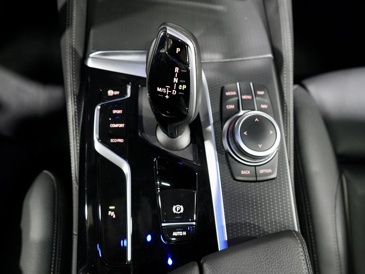 2022 BMW 5 Series 540i xDrive/M SPORT/HUD/HARMAN K/ROOF/NO ACCIDENTS Photo