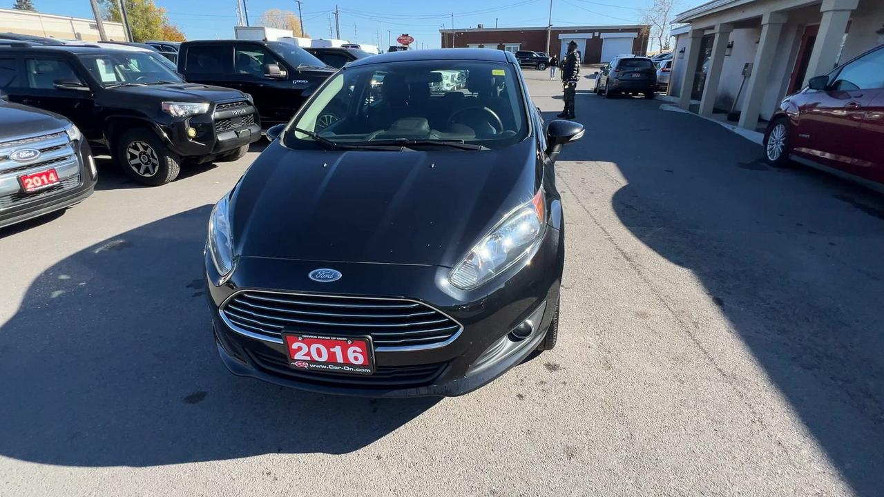 2016 Ford Fiesta SE | LOW KMS!! | 16IN ALLOYS | NAV | BLUETOOTH Photo