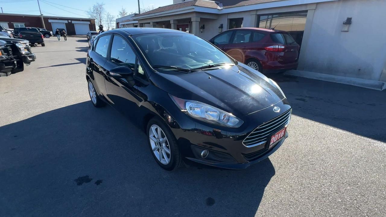 2016 Ford Fiesta SE | LOW KMS!! | 16IN ALLOYS | NAV | BLUETOOTH Photo