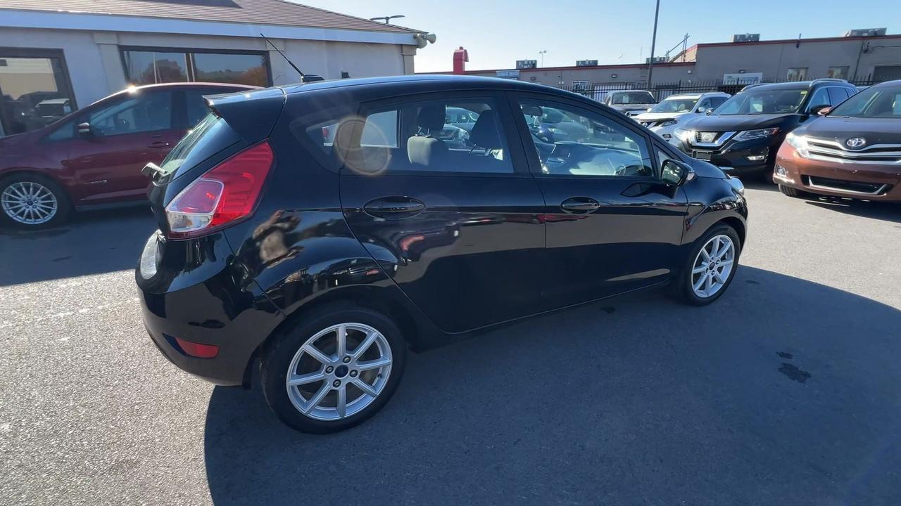 2016 Ford Fiesta SE | LOW KMS!! | 16IN ALLOYS | NAV | BLUETOOTH Photo