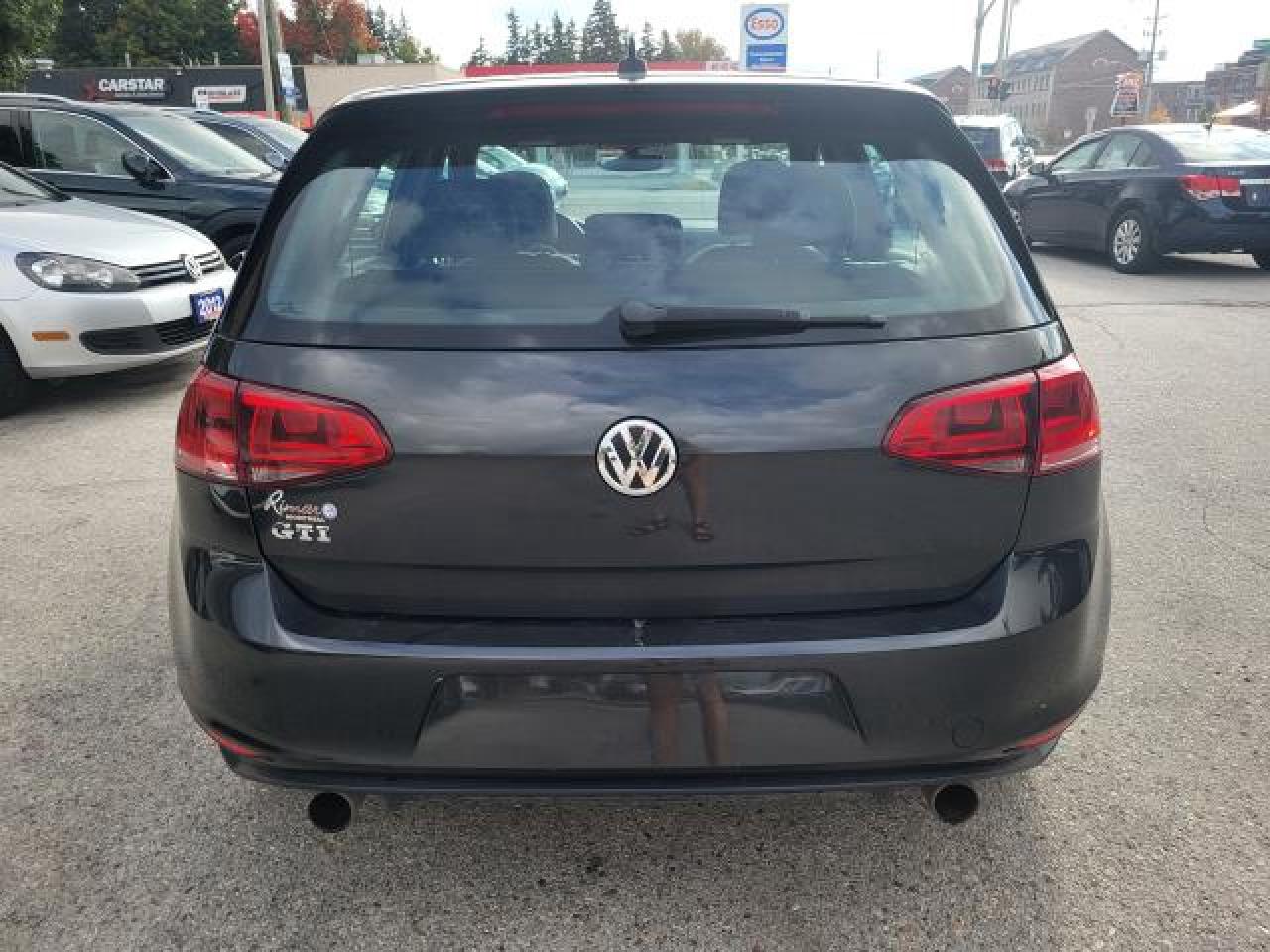 2017 Volkswagen Golf GTI Autobahn Photo27