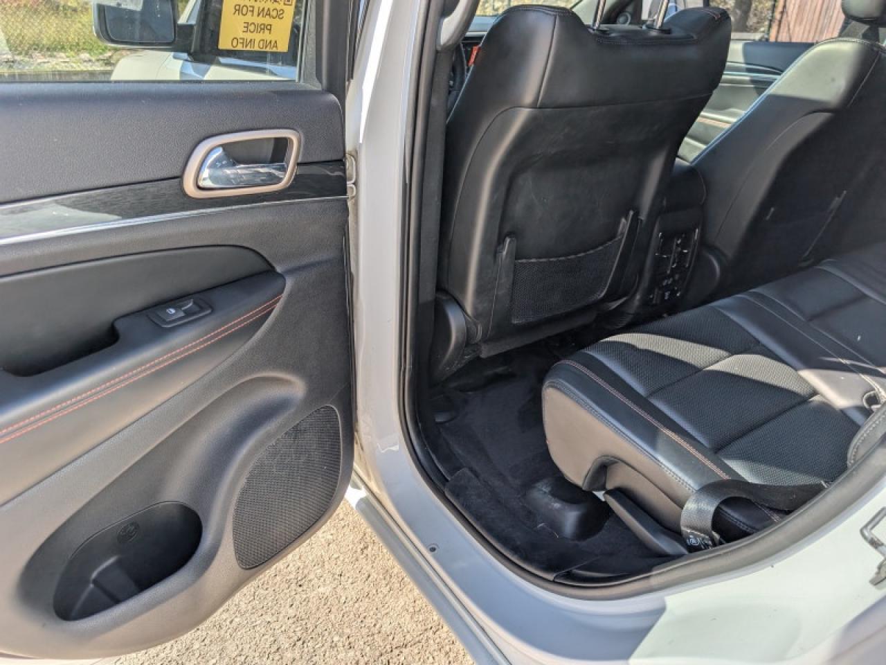 2017 Jeep Grand Cherokee Limited 75th Edition  **LOW KMS** Photo
