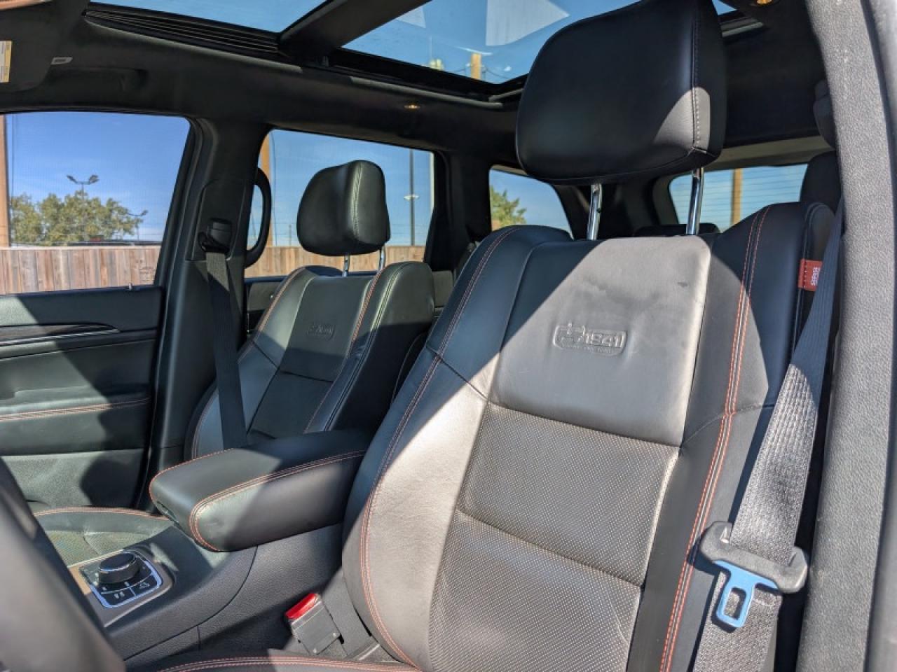 2017 Jeep Grand Cherokee Limited 75th Edition  **LOW KMS** Photo