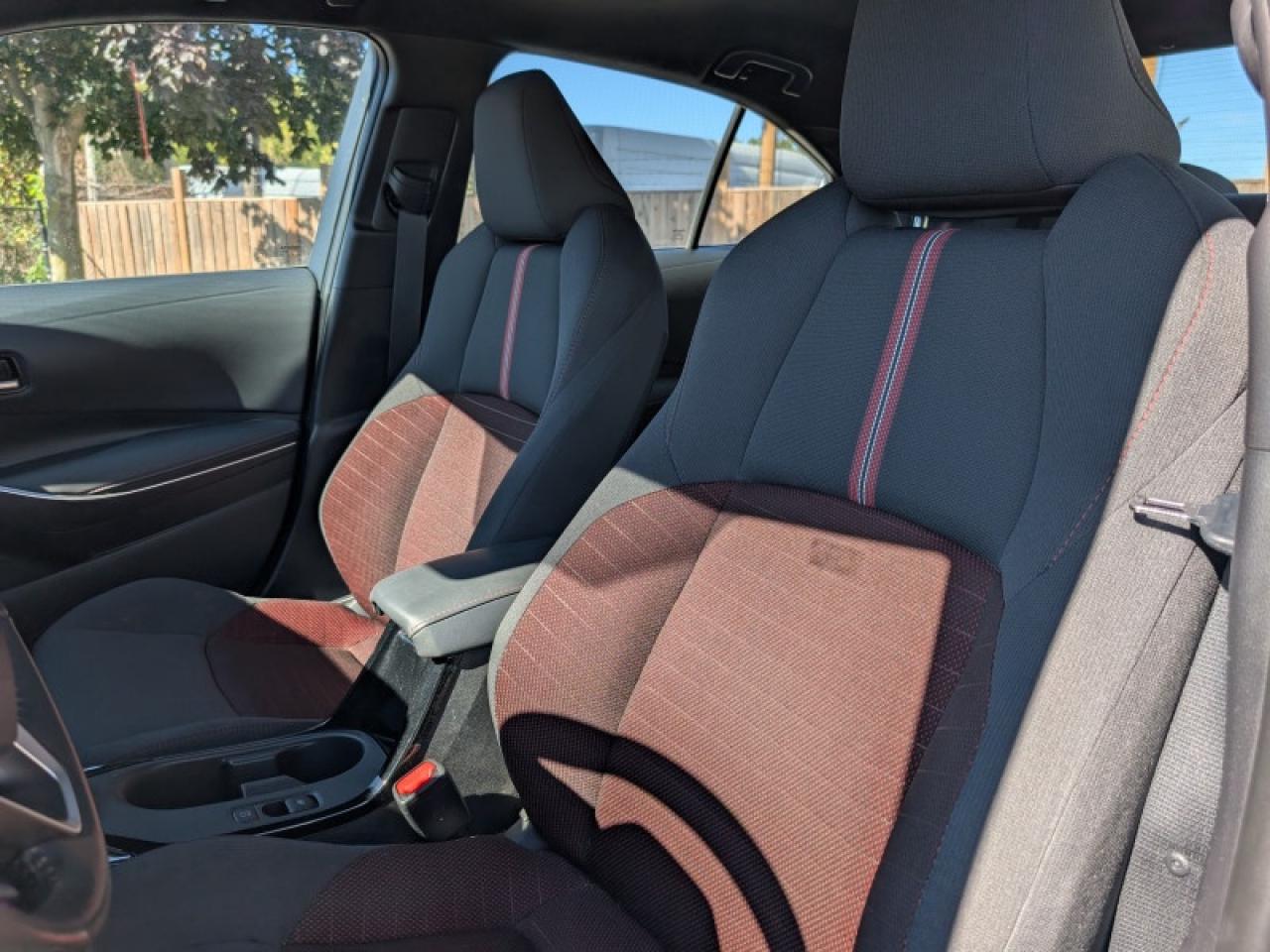 2024 Toyota Corolla SE  **LOW KMS - CLEAN CARFAX** Photo