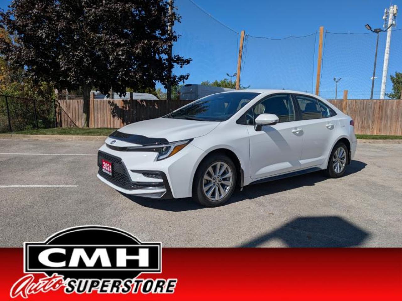 2024 Toyota Corolla SE  **LOW KMS - CLEAN CARFAX** Photo0