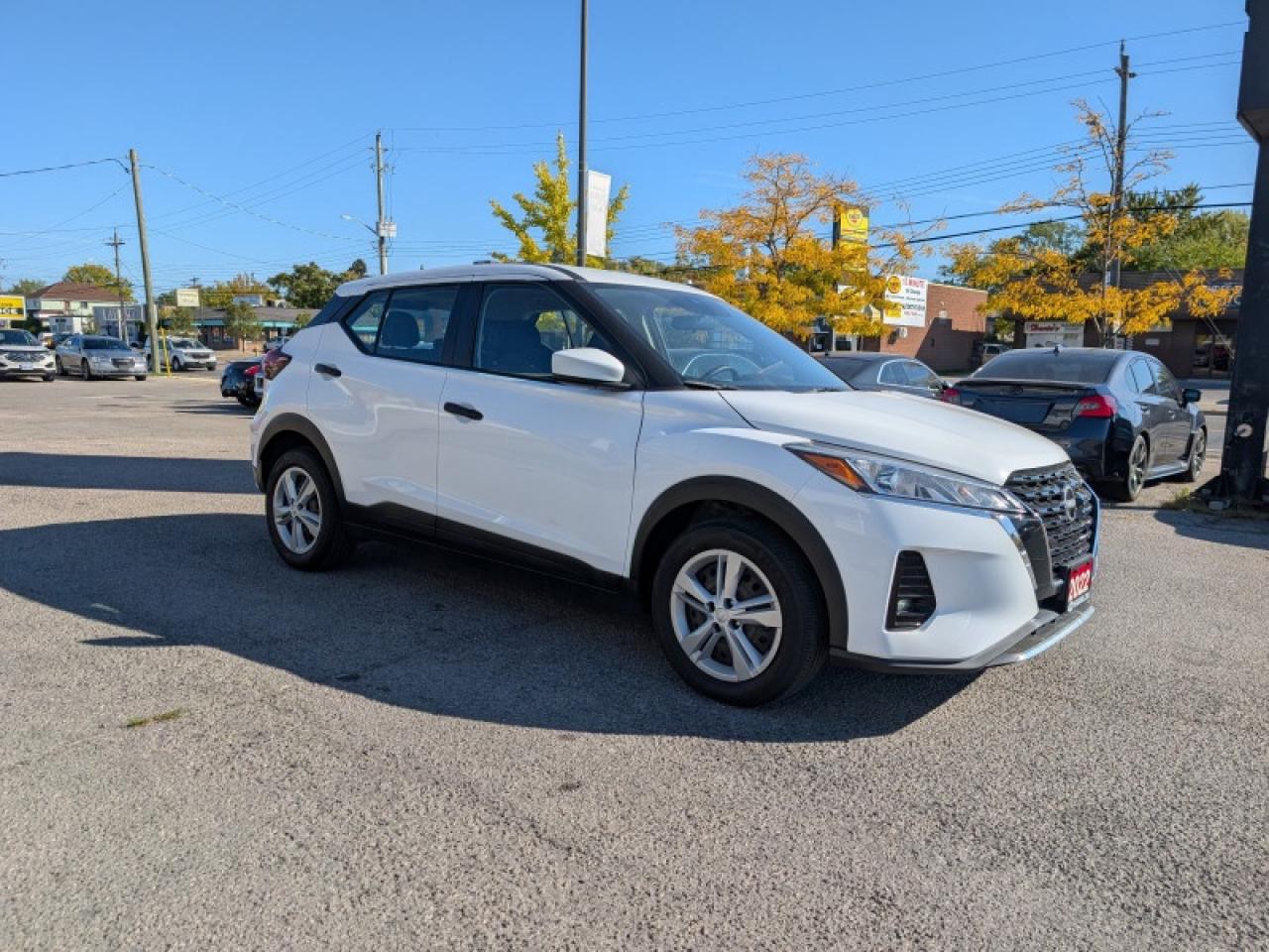 2022 Nissan Kicks S  **VERY LOW KMS - CLEAN CF** Photo