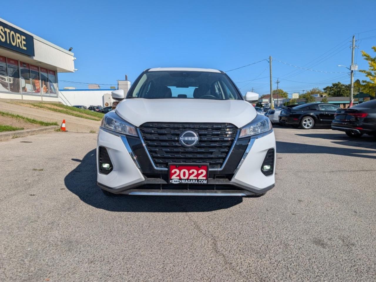 2022 Nissan Kicks S  **VERY LOW KMS - CLEAN CF** Photo