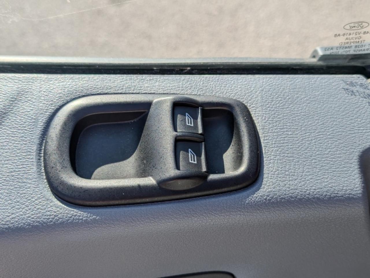 2019 Ford Transit VAN Low Roof Cargo Van 130``  **29 SERV. RECS.** Photo