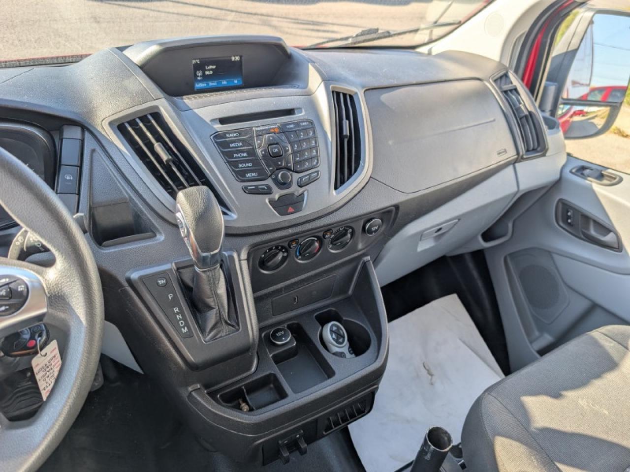 2019 Ford Transit VAN Low Roof Cargo Van 130``  **29 SERV. RECS.** Photo