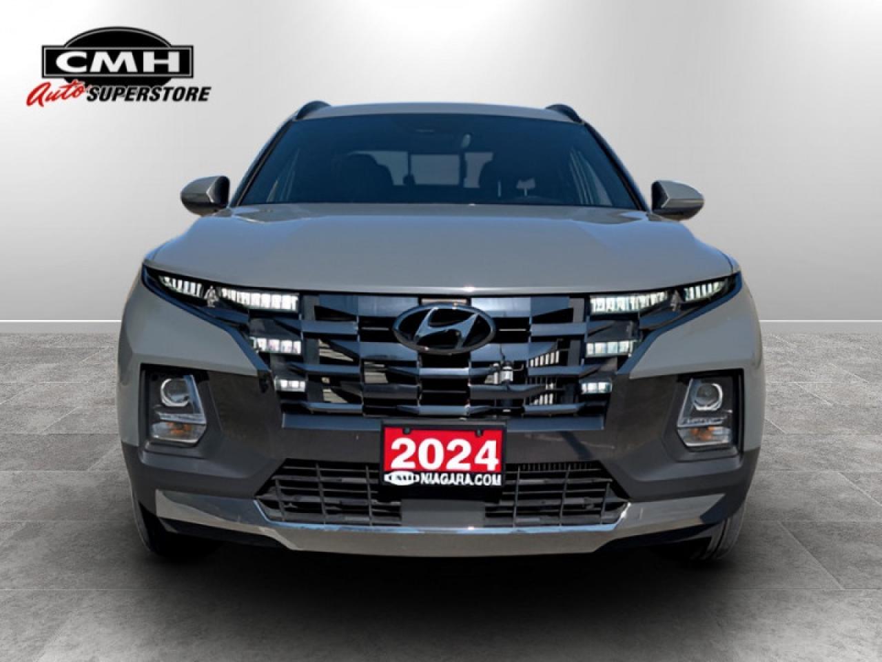 2024 Hyundai Santa Cruz Trend   **LOW KMS - 1 OWNER - MINT** Photo