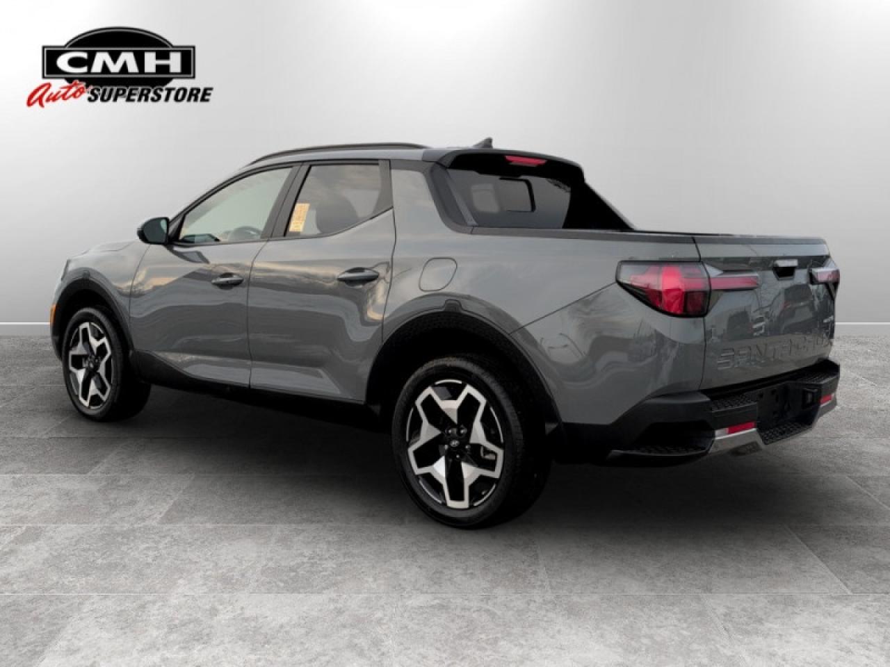 2024 Hyundai Santa Cruz Trend   **LOW KMS - 1 OWNER - MINT** Photo2