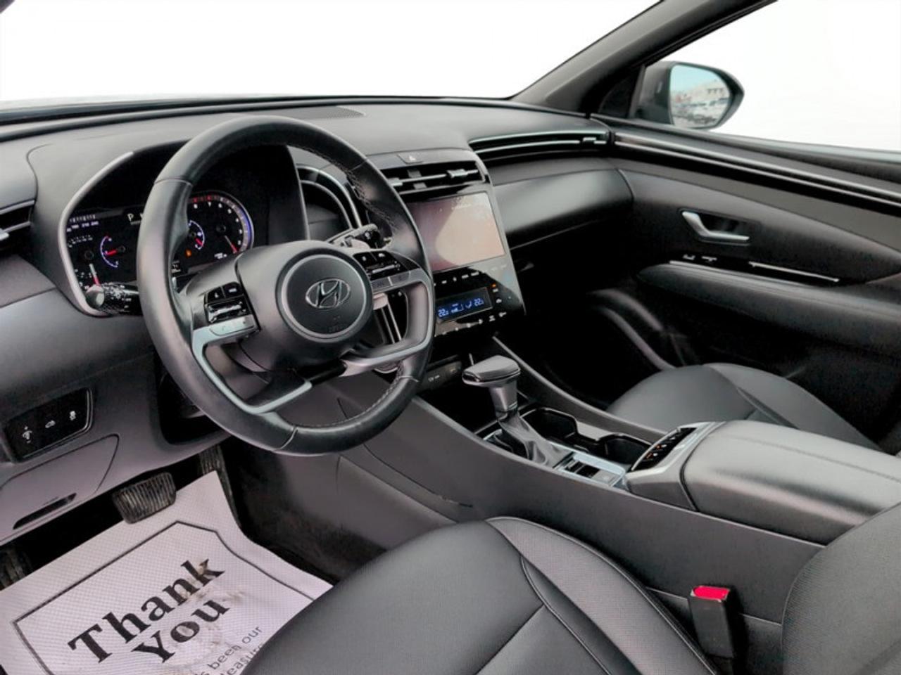 2024 Hyundai Santa Cruz Trend   **LOW KMS - 1 OWNER - MINT** Photo