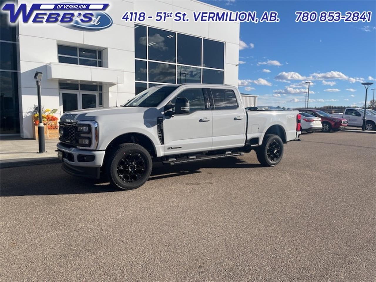 2026 Ford F-350 Super Duty Lariat Photo2