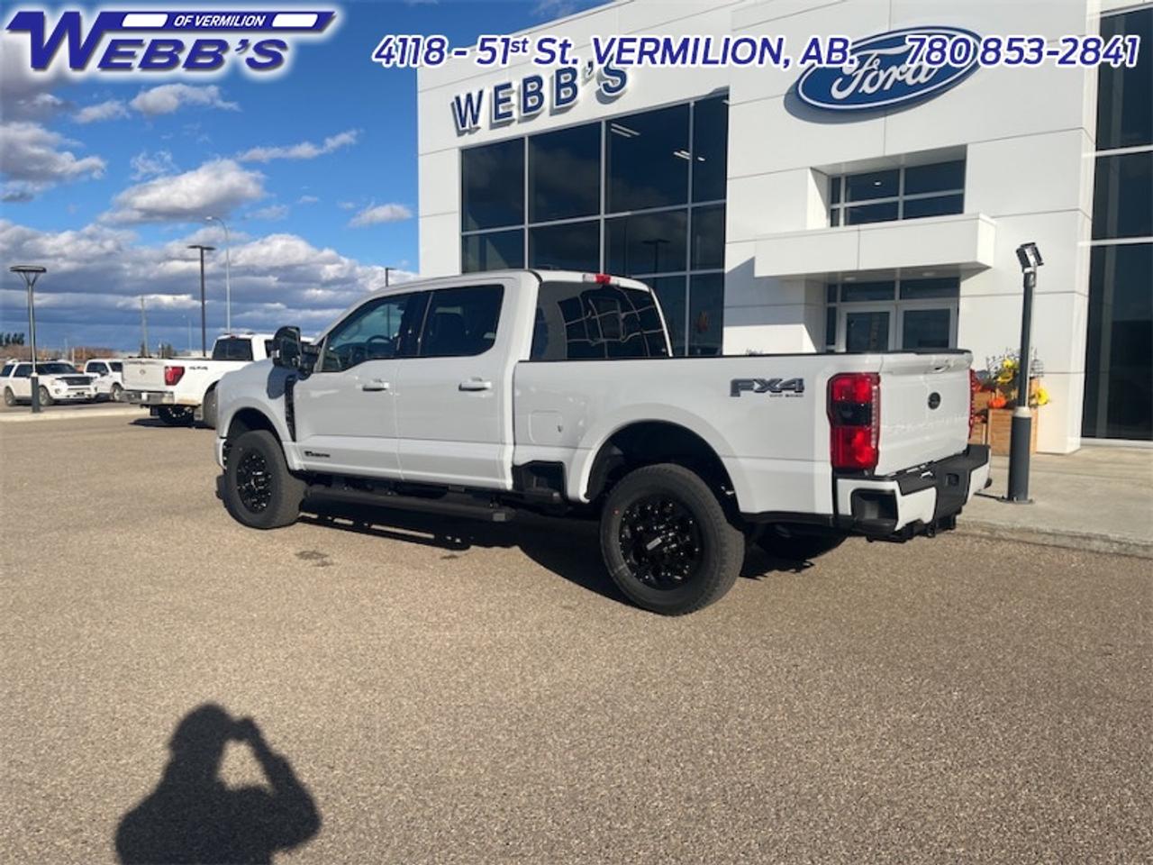 2026 Ford F-350 Super Duty Lariat Photo3