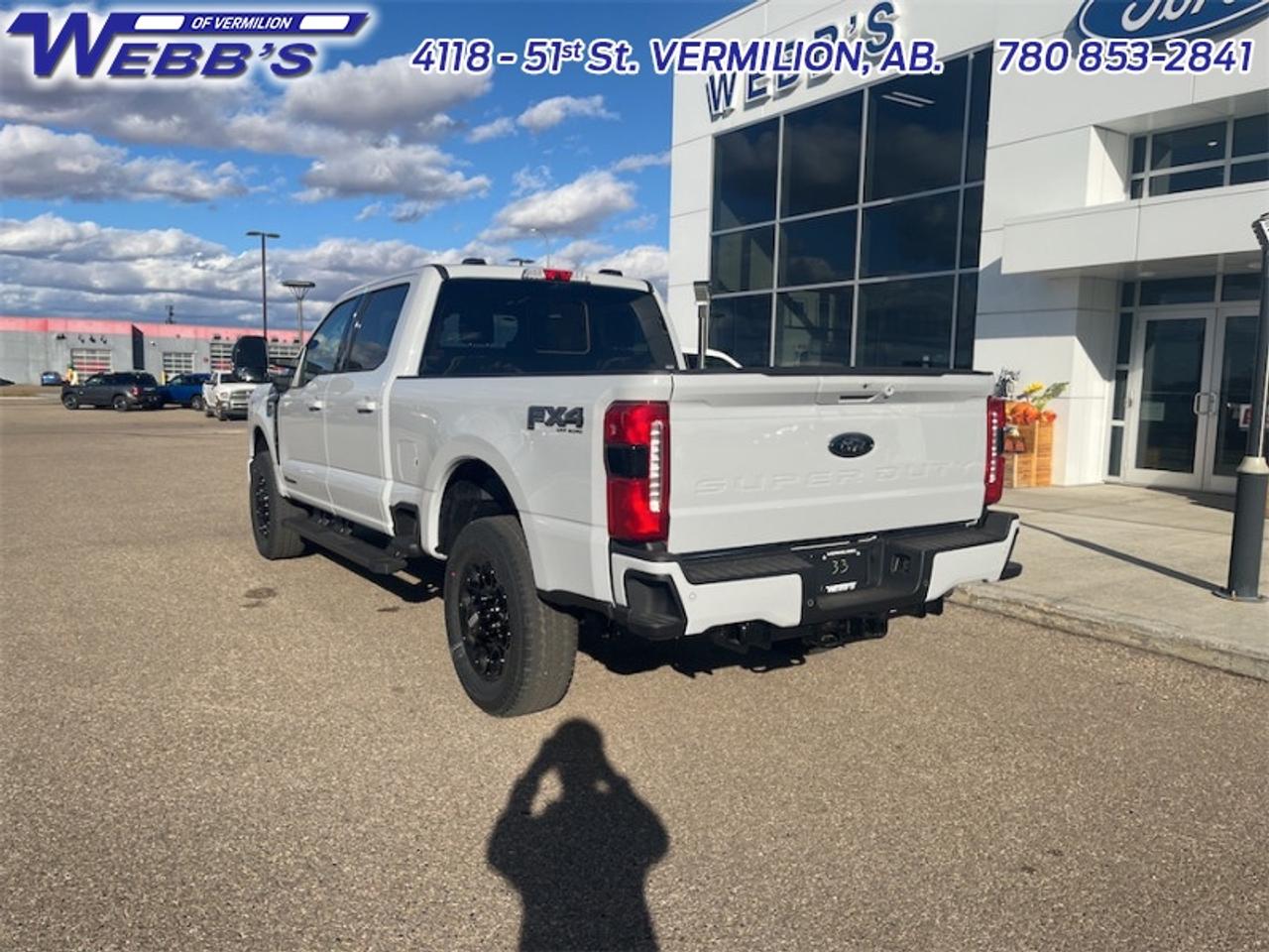 2026 Ford F-350 Super Duty Lariat Photo4