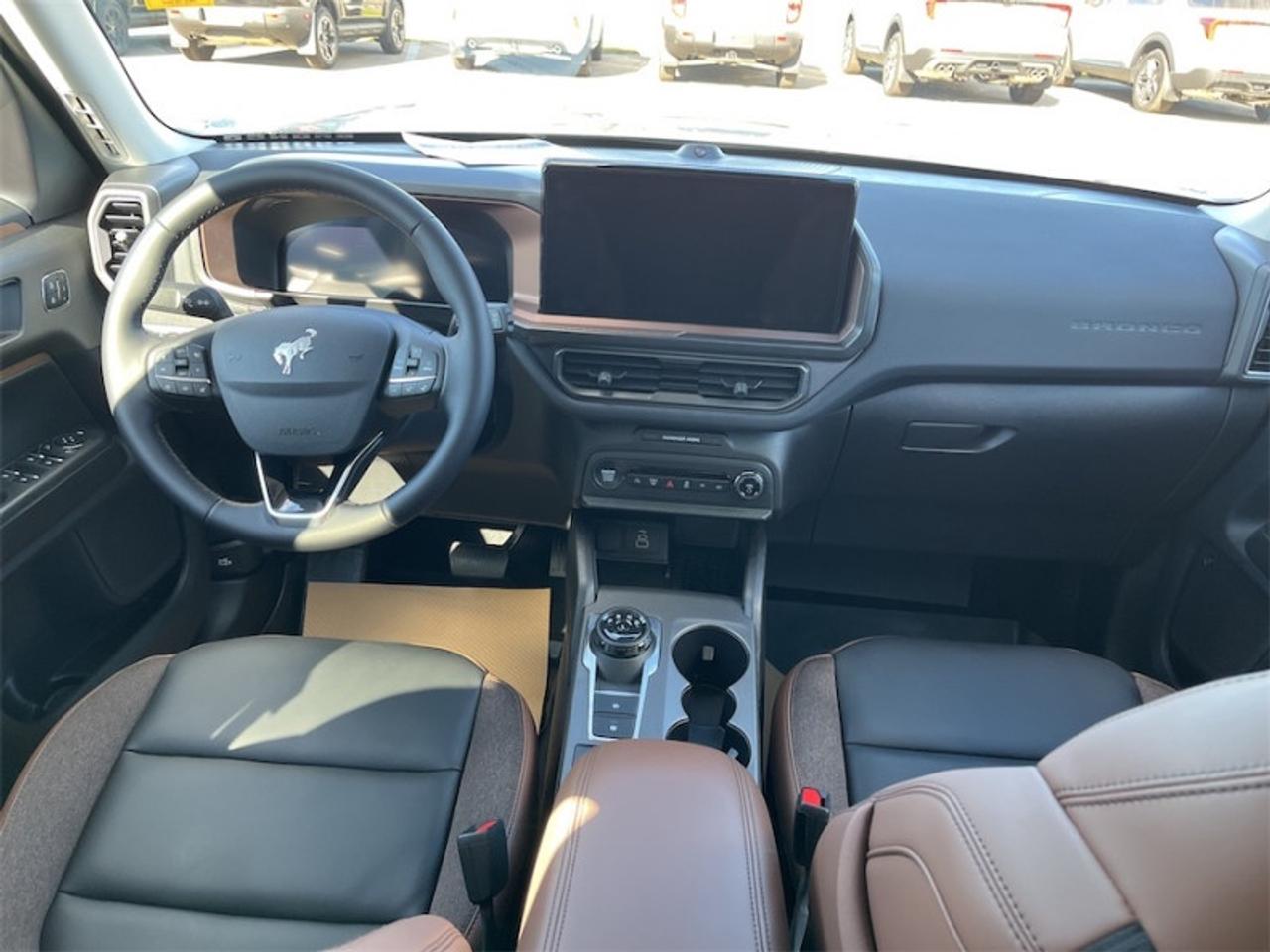 2025 Ford Bronco Sport Outer Banks  - Sunroof Photo5