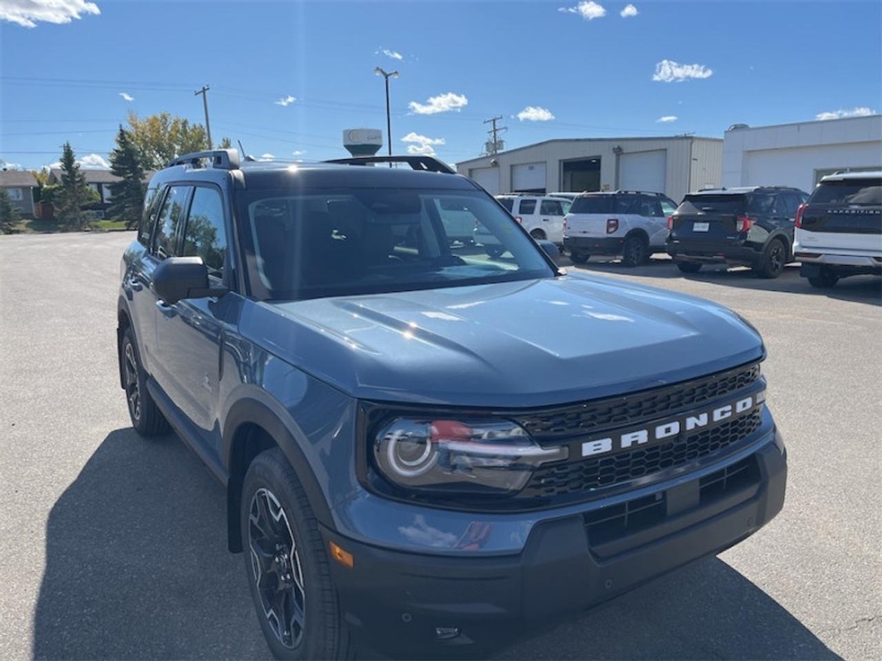 2025 Ford Bronco Sport Outer Banks  - Sunroof Photo5