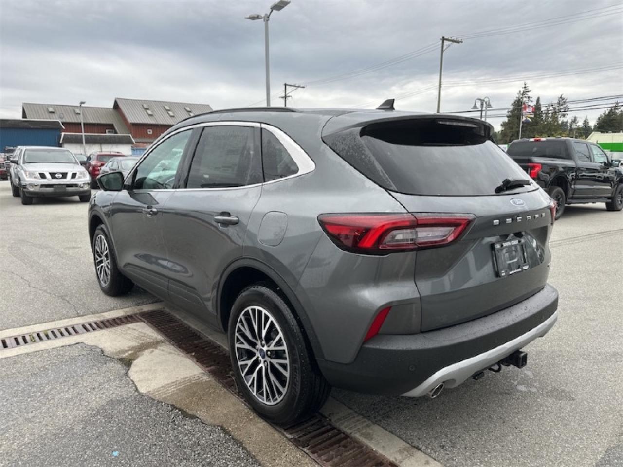 2025 Ford Escape PHEV  - Heated Seats Photo2