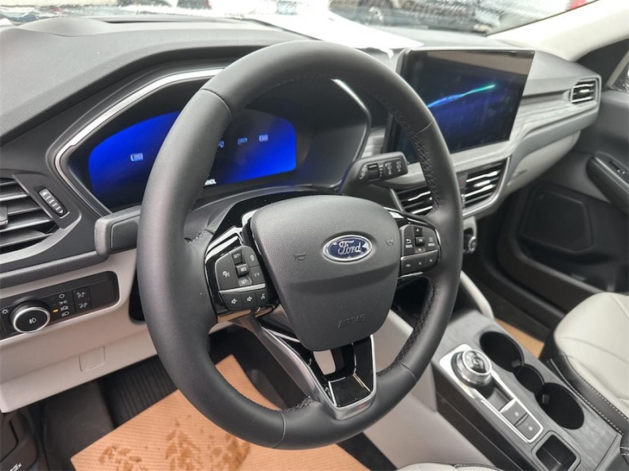 2025 Ford Escape PHEV  - Heated Seats Photo5