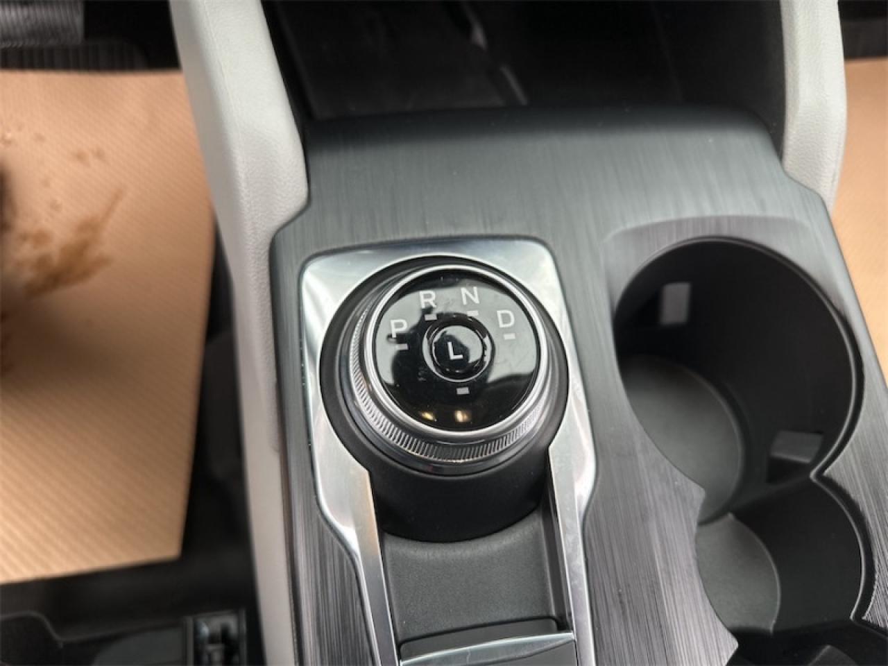 2025 Ford Escape PHEV  - Heated Seats Photo5