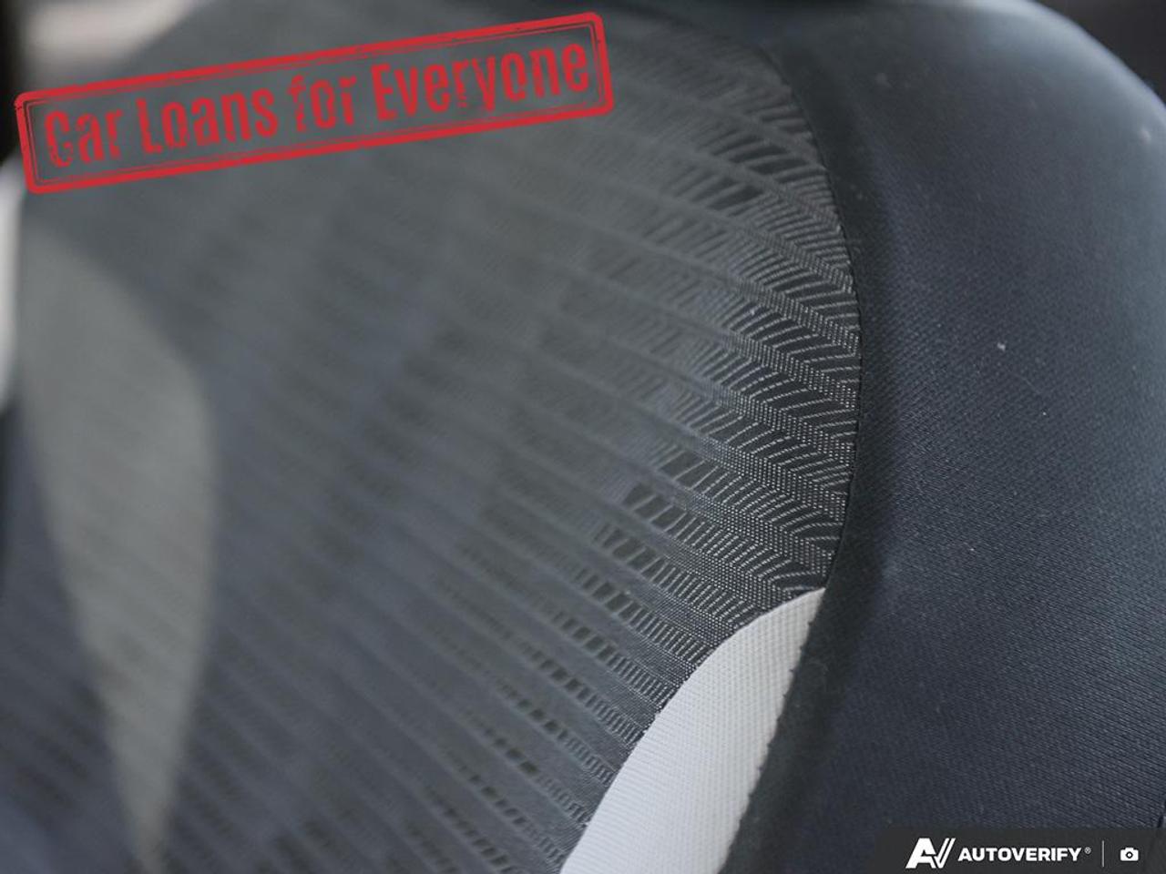 2021 Nissan Versa SV Photo