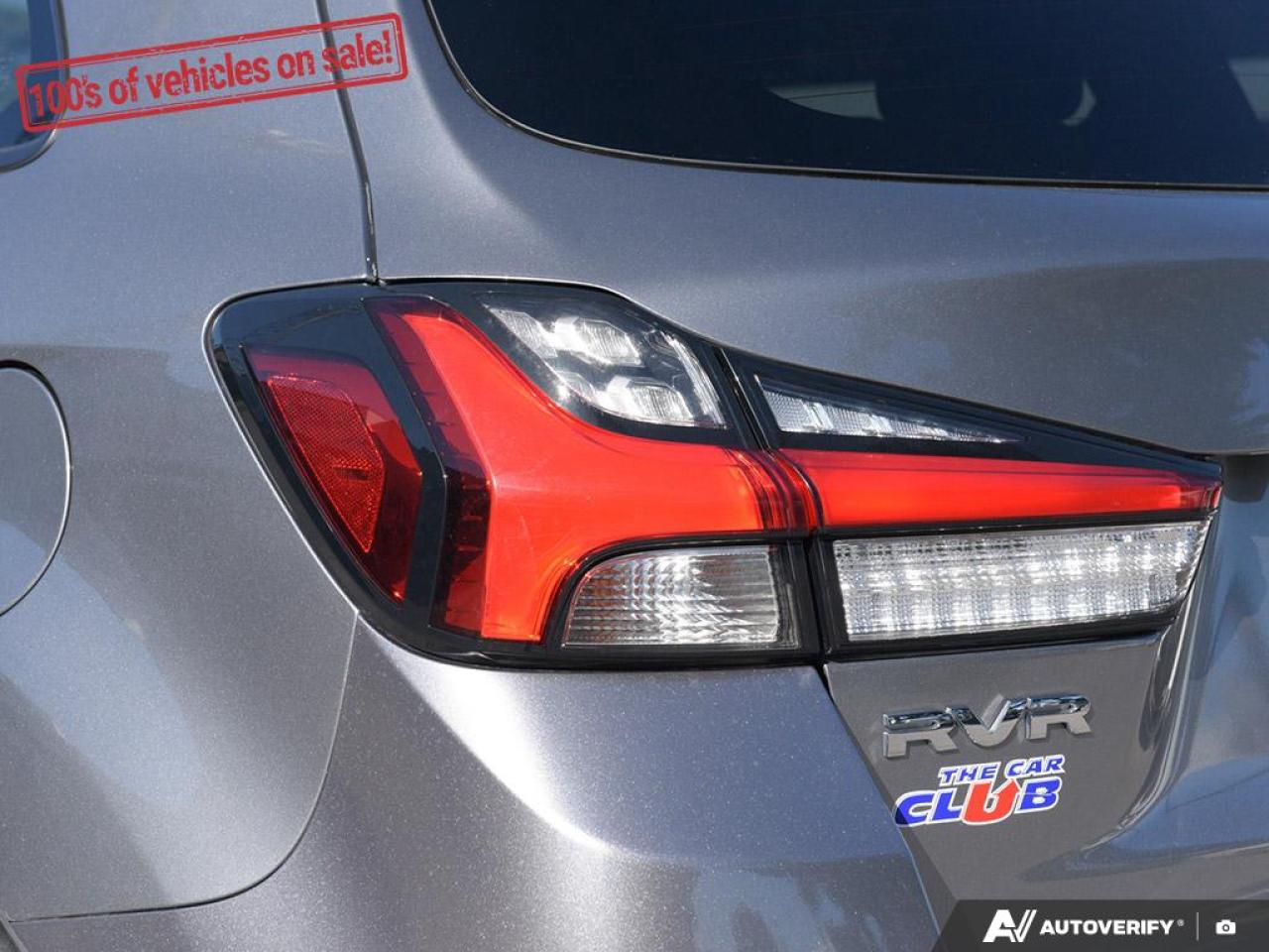 2022 Mitsubishi RVR SE