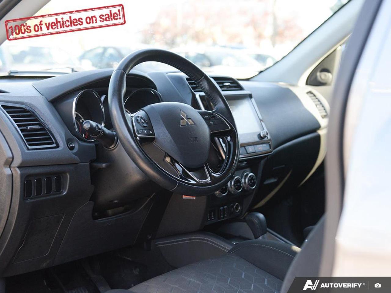 2022 Mitsubishi RVR SE