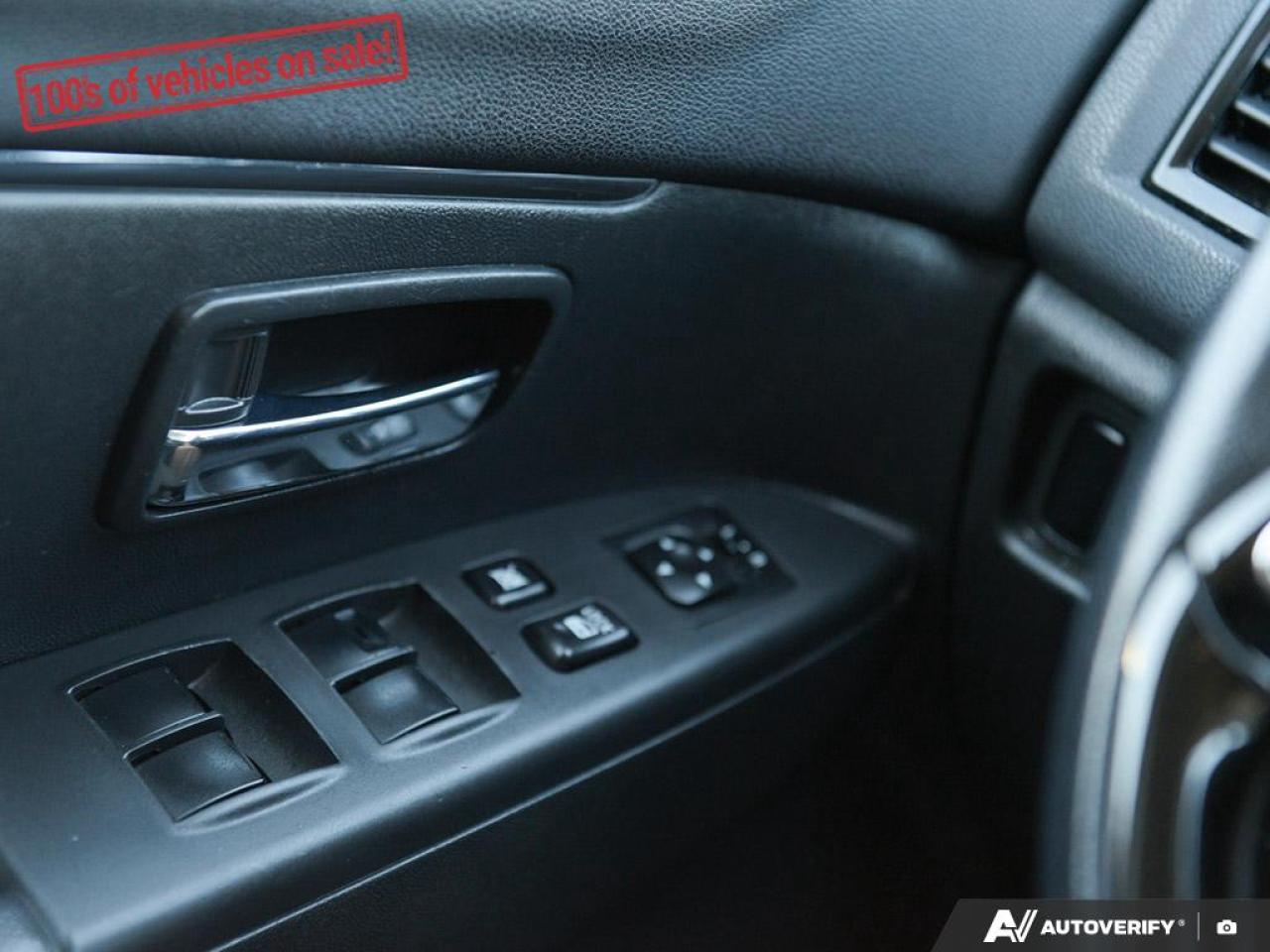 2022 Mitsubishi RVR SE