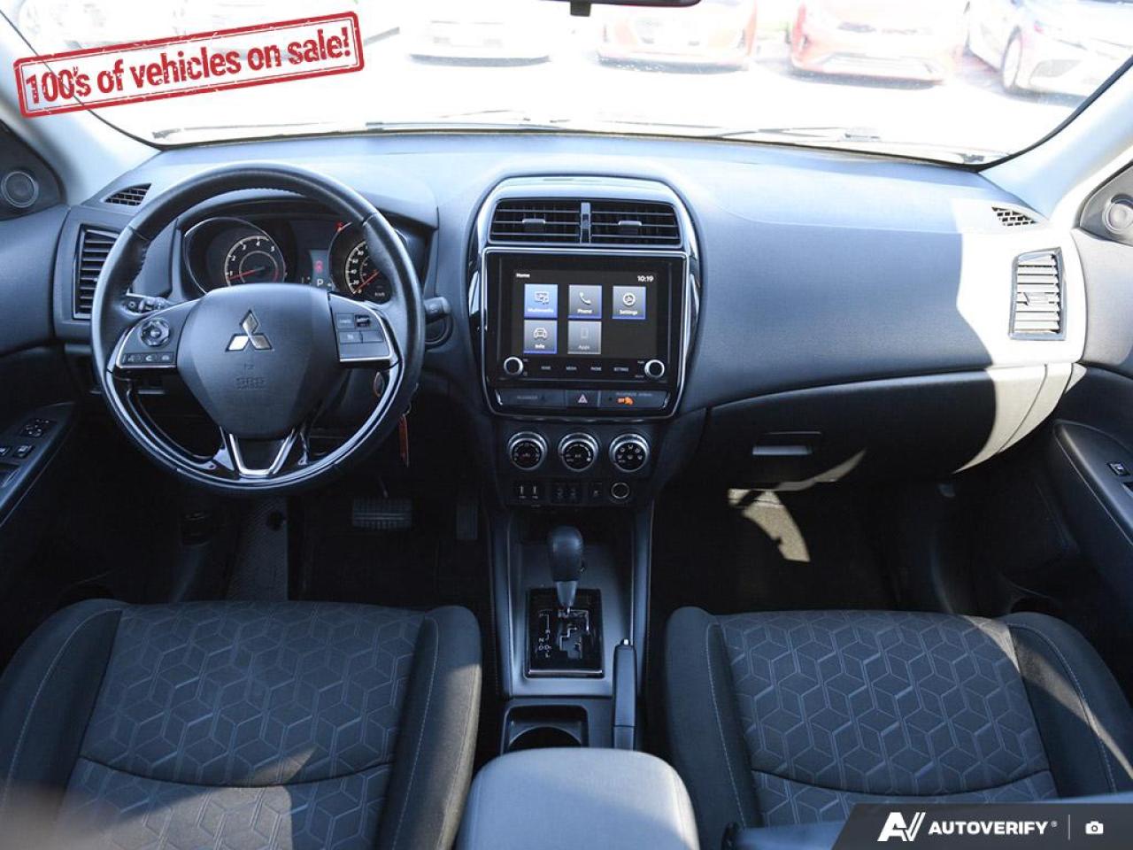 2022 Mitsubishi RVR SE