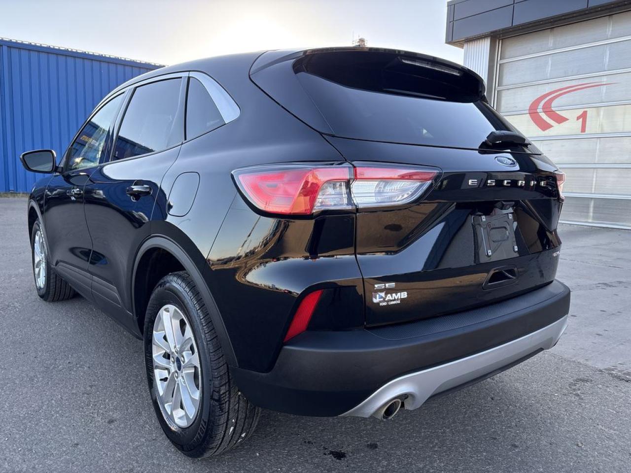 2021 Ford Escape SE Photo4