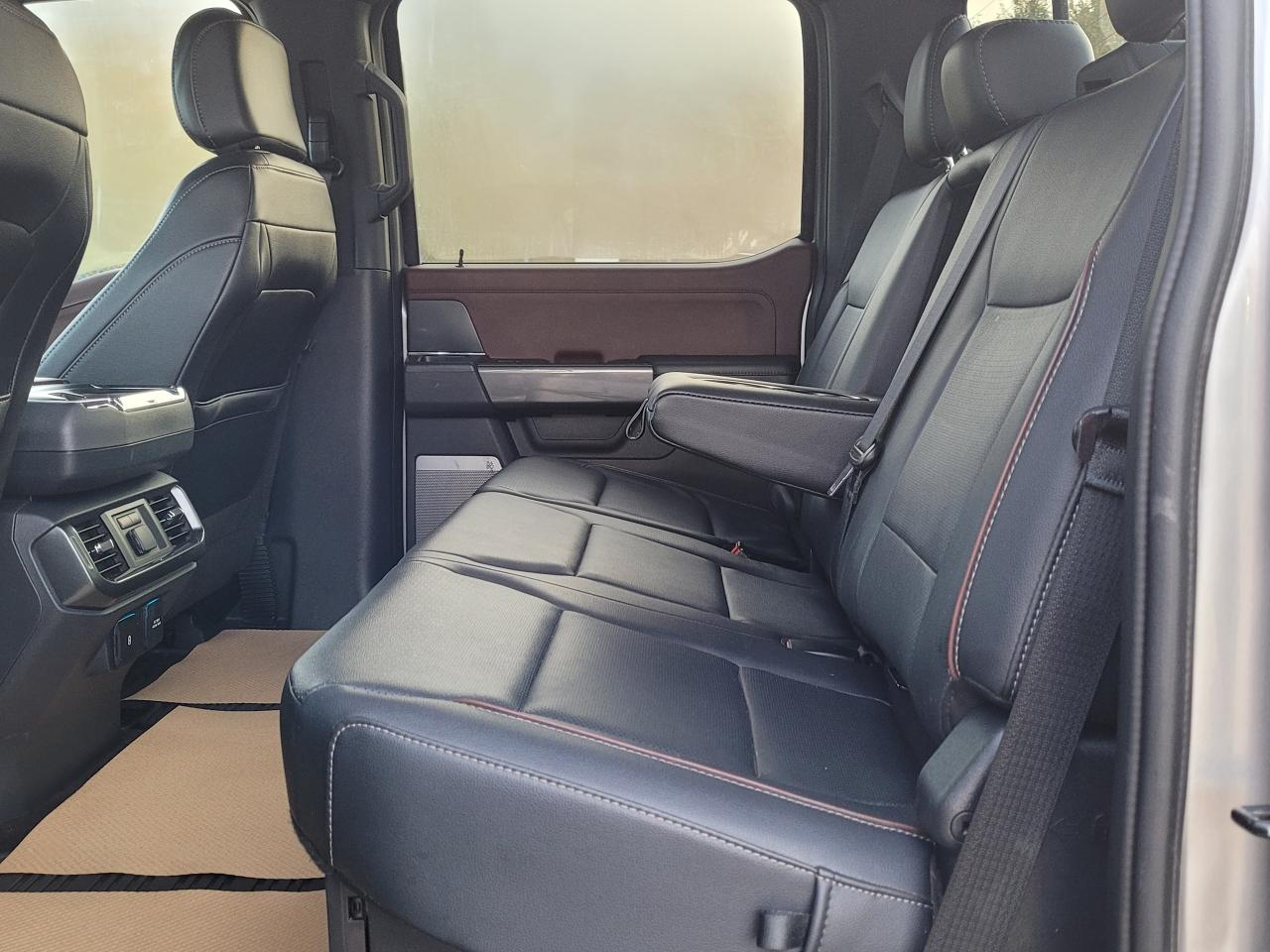2022 Ford F-150 Lariat Photo5
