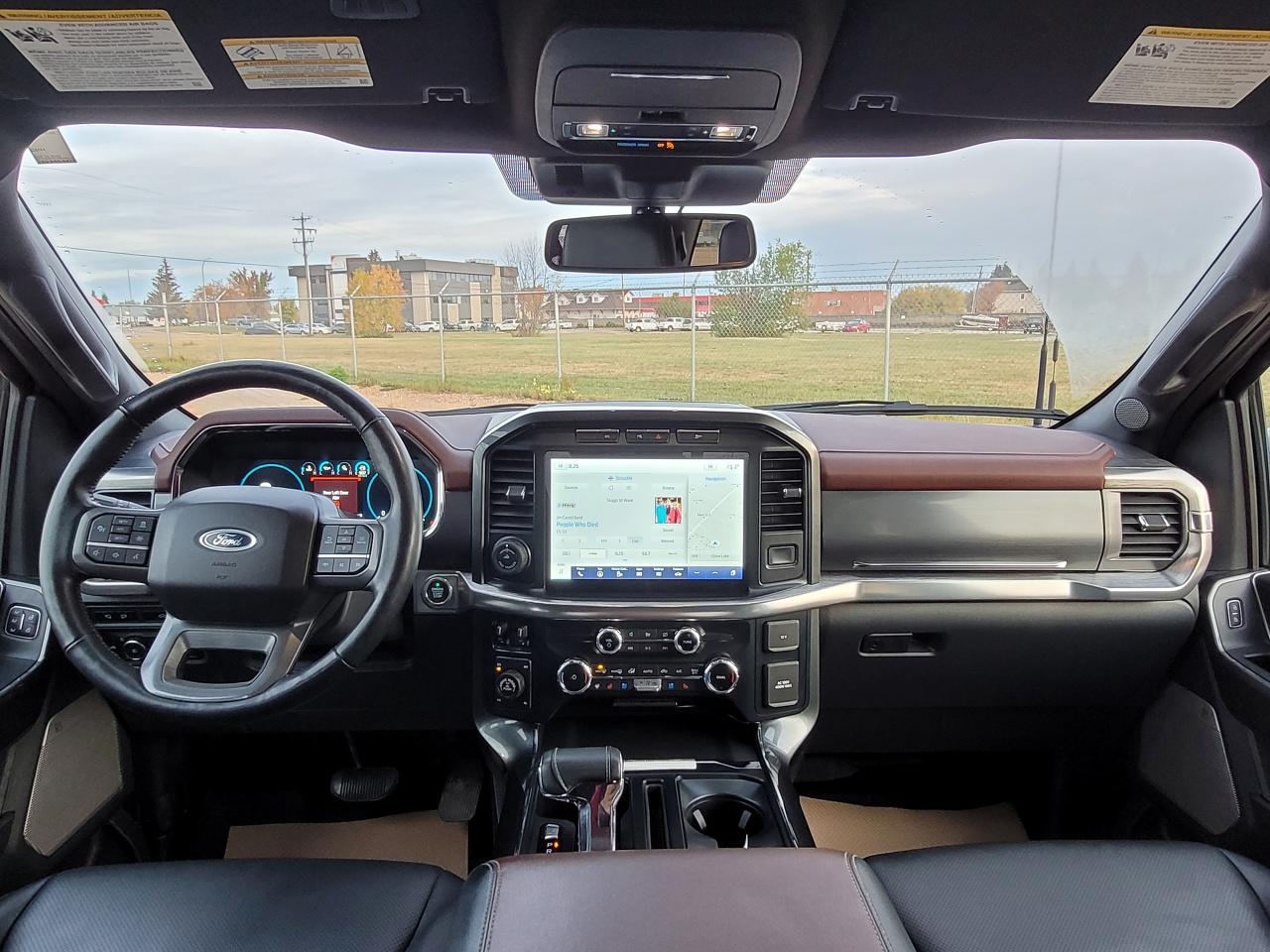 2022 Ford F-150 Lariat Photo5