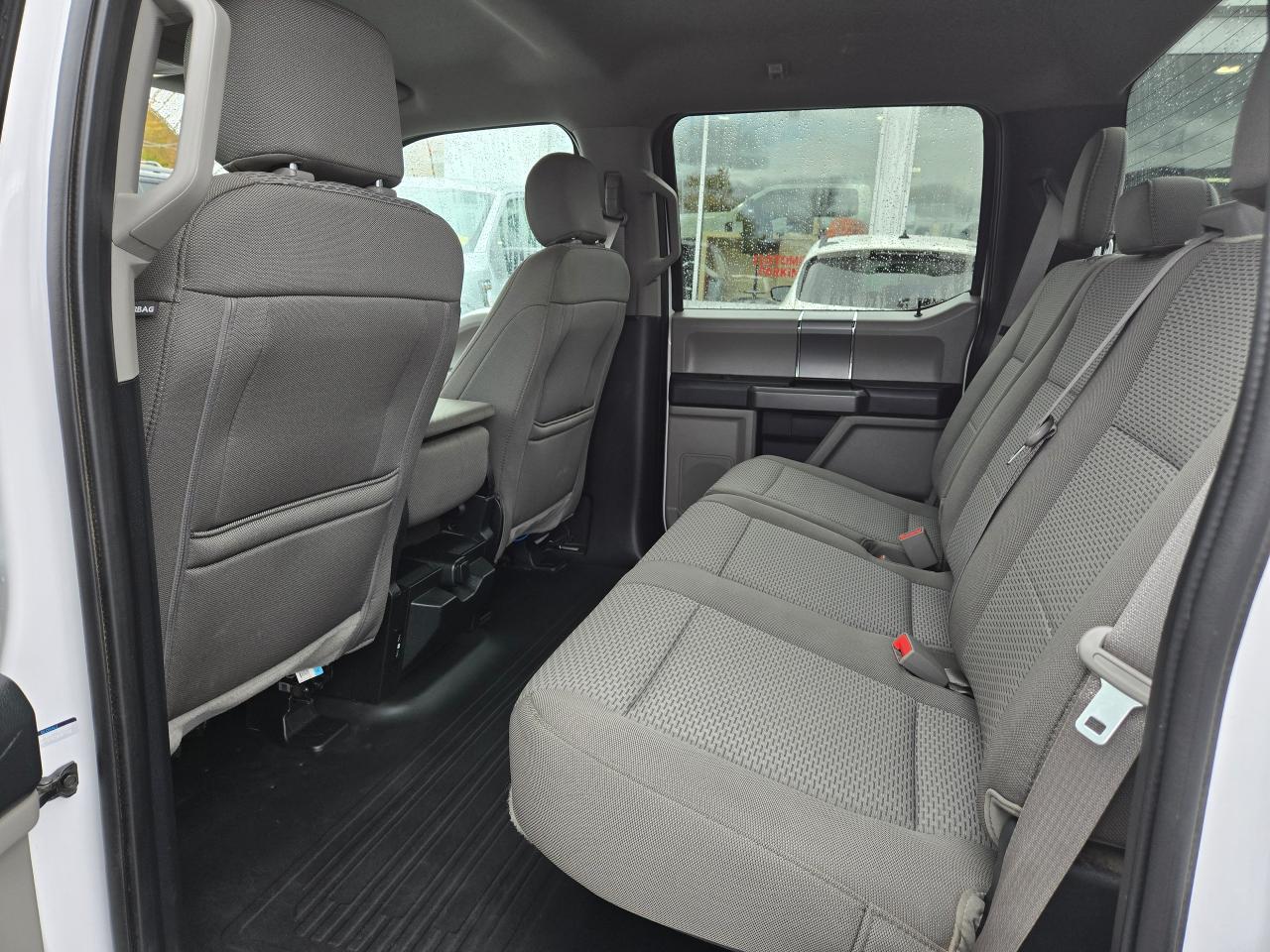 2019 Ford F-150 XLT Photo5