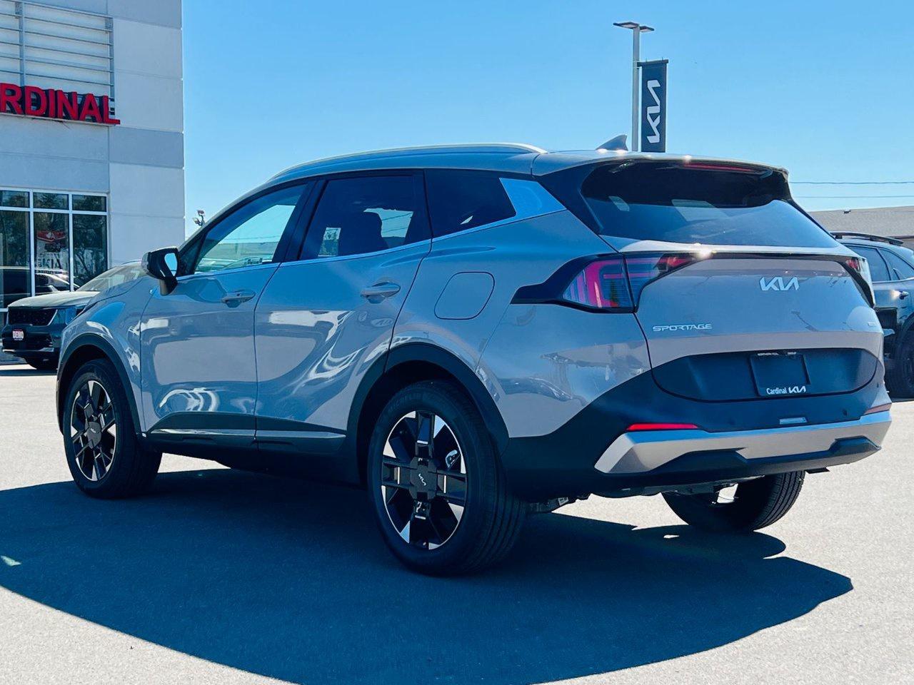 2026 Kia Sportage PHEV EX Photo