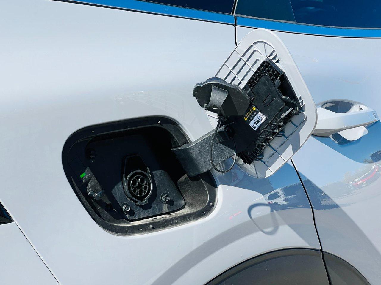 2026 Kia Sportage PHEV EX Photo