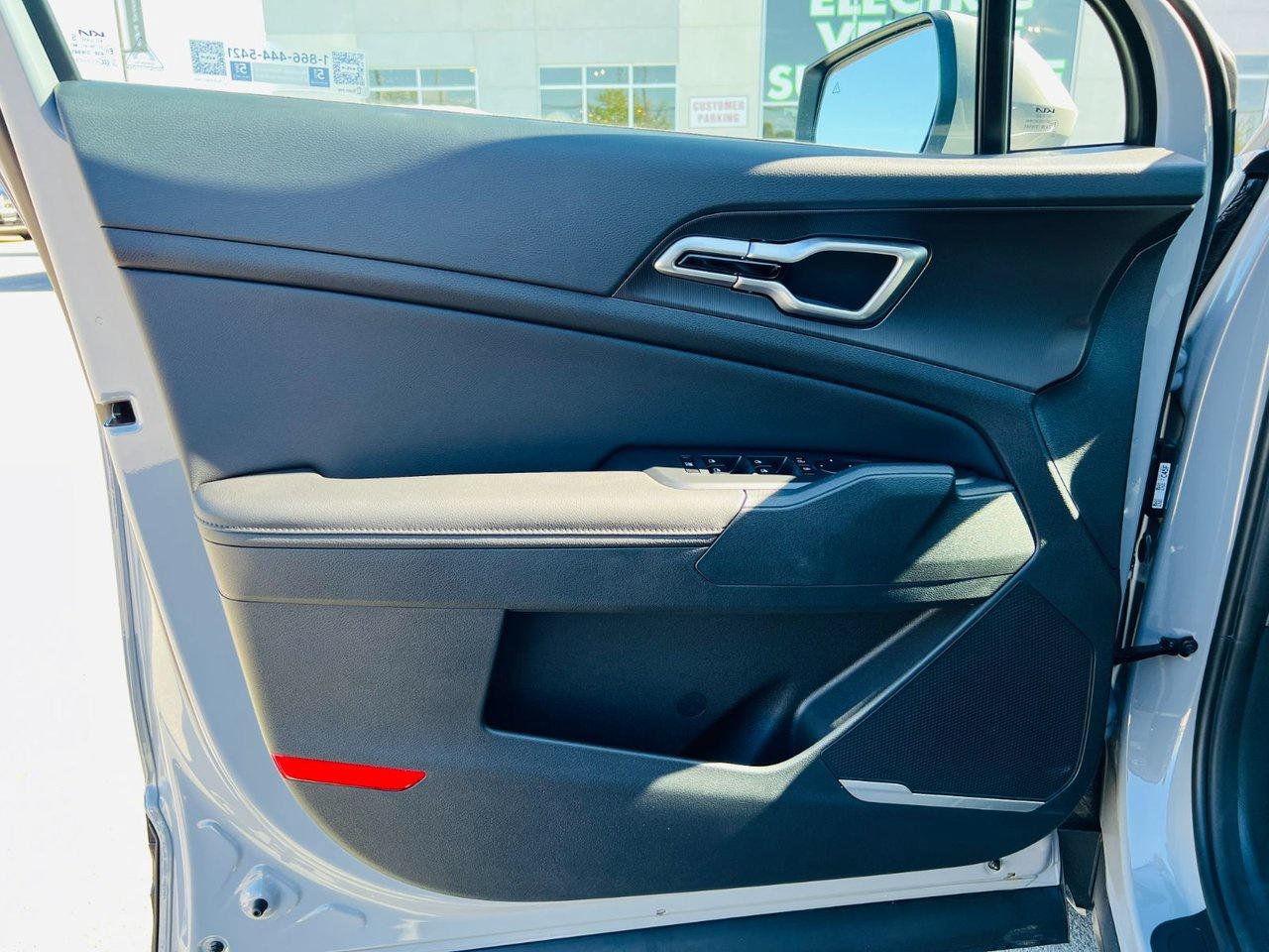 2026 Kia Sportage PHEV EX Photo