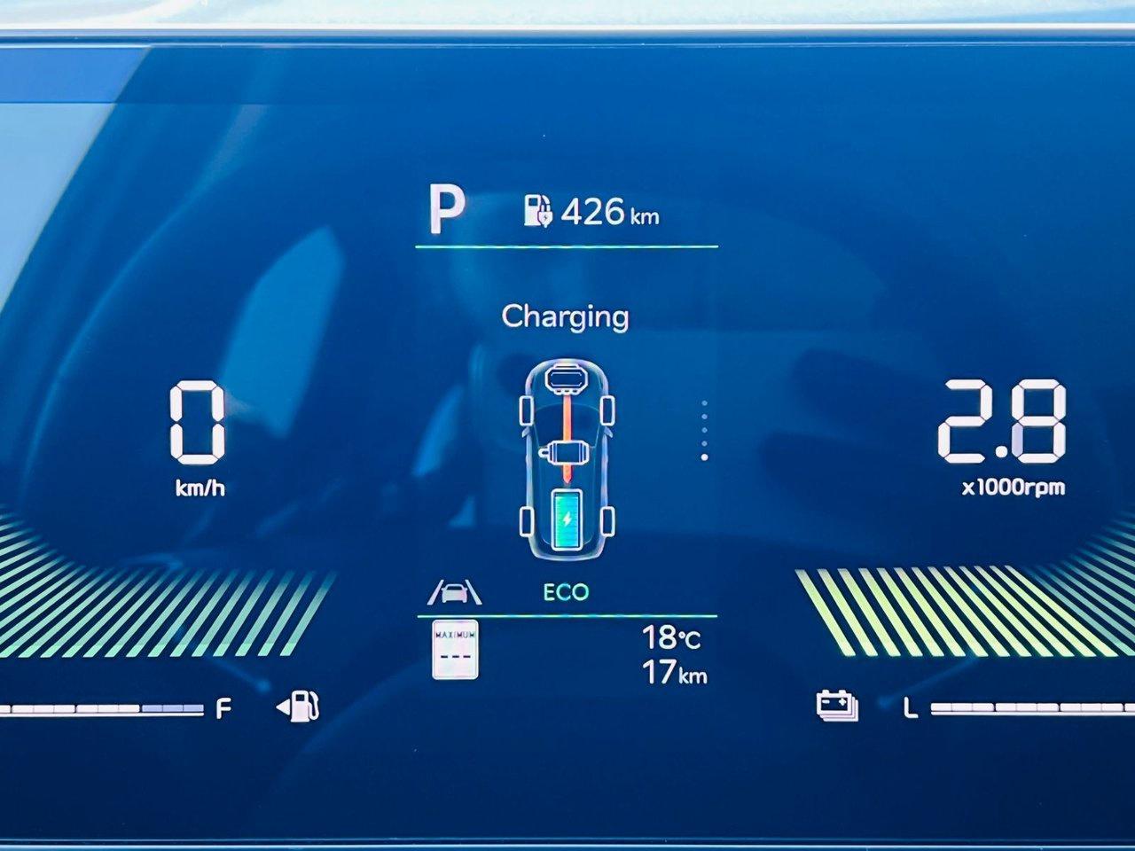 2026 Kia Sportage PHEV EX Photo