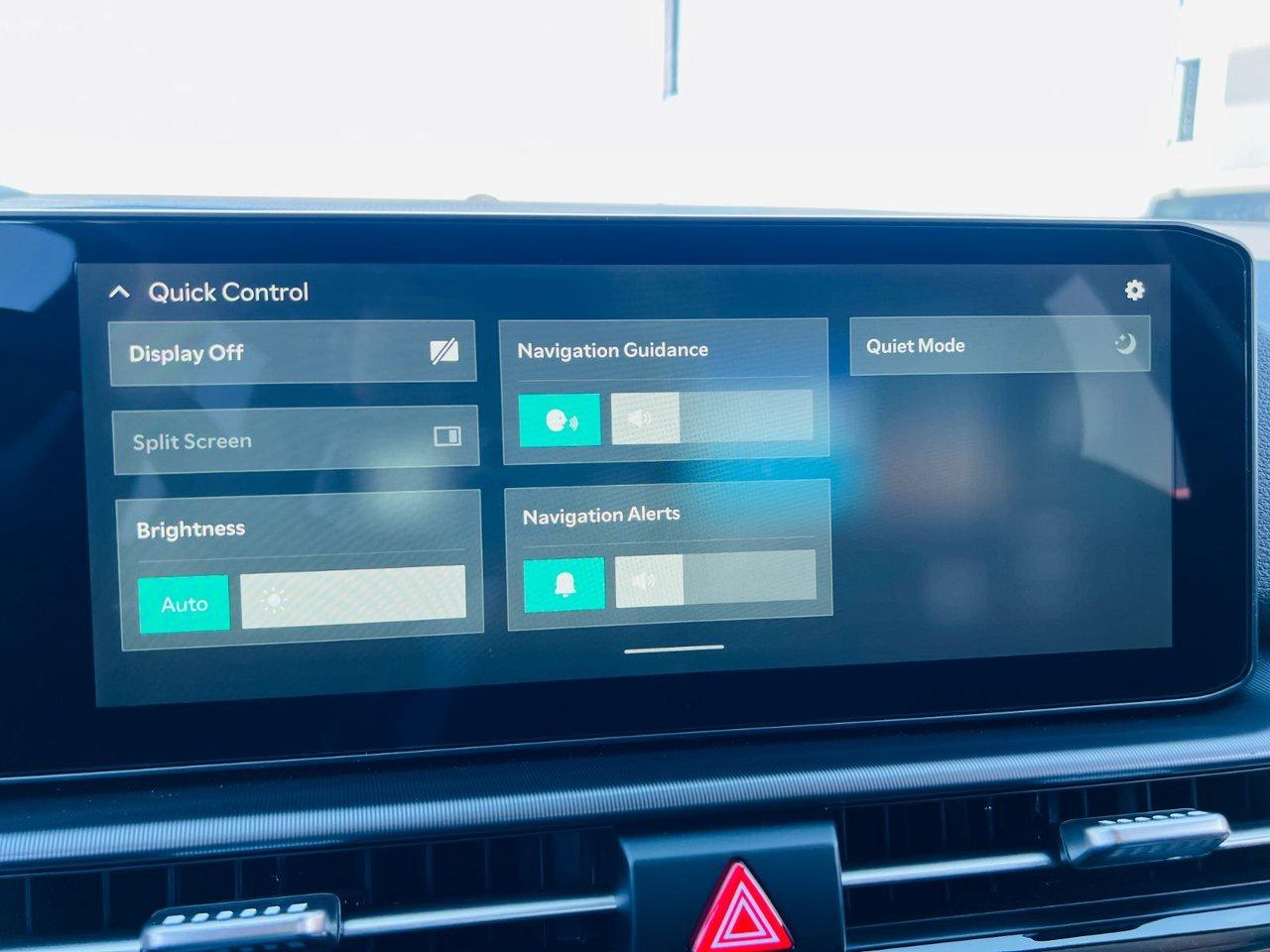 2026 Kia Sportage PHEV EX Photo