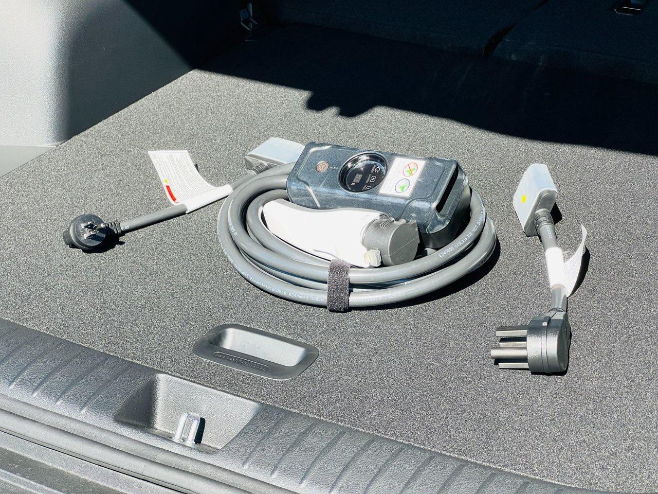 2026 Kia Sportage PHEV EX Photo