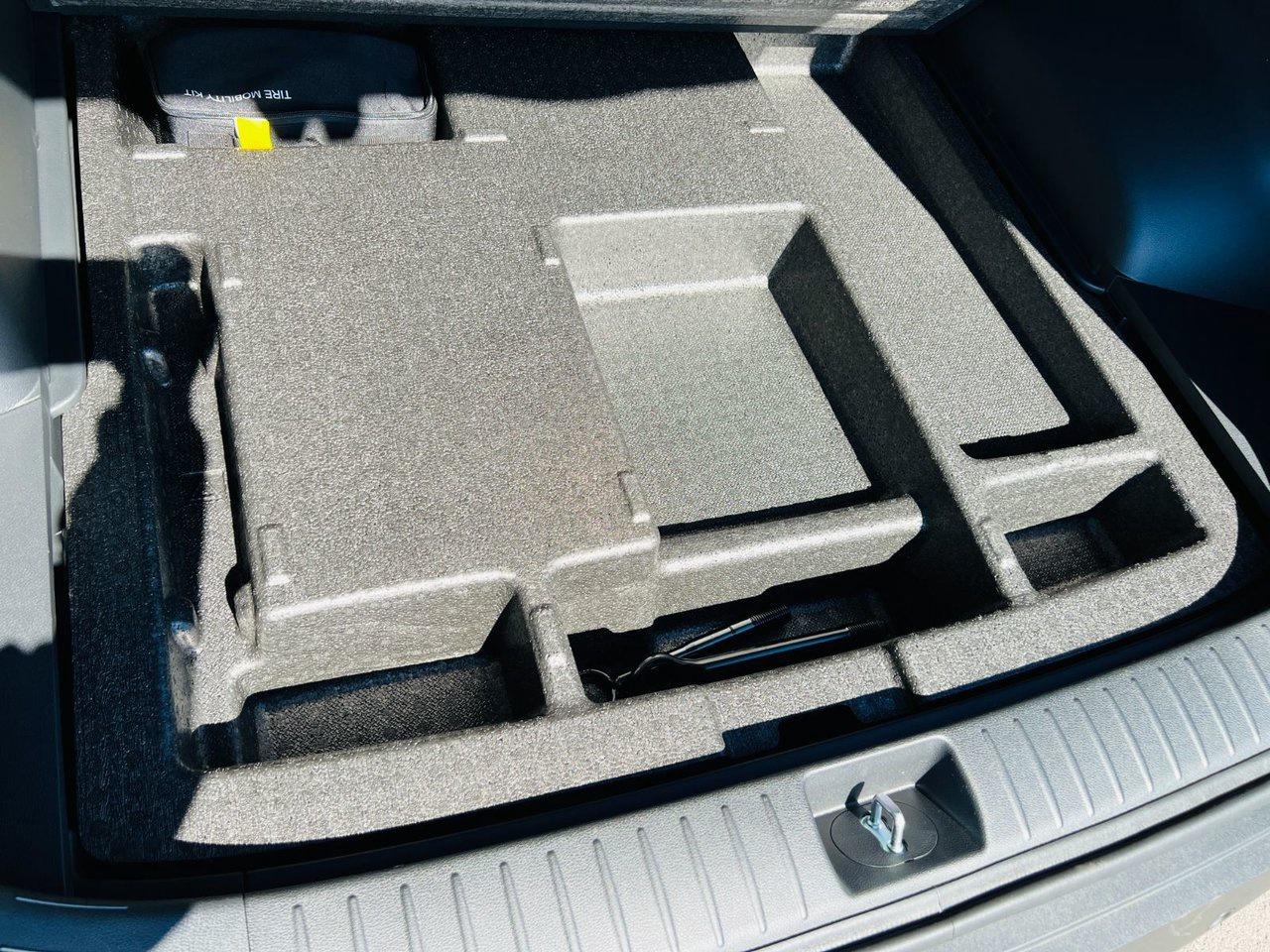 2026 Kia Sportage PHEV EX Photo