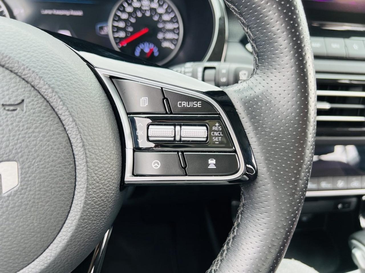 2022 Kia Seltos SX Turbo Photo