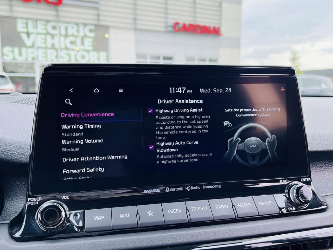 2022 Kia Seltos SX Turbo Photo