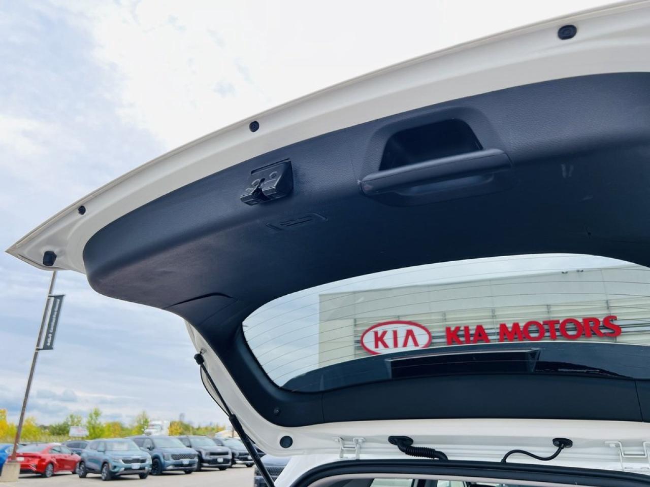 2022 Kia Seltos SX Turbo Photo