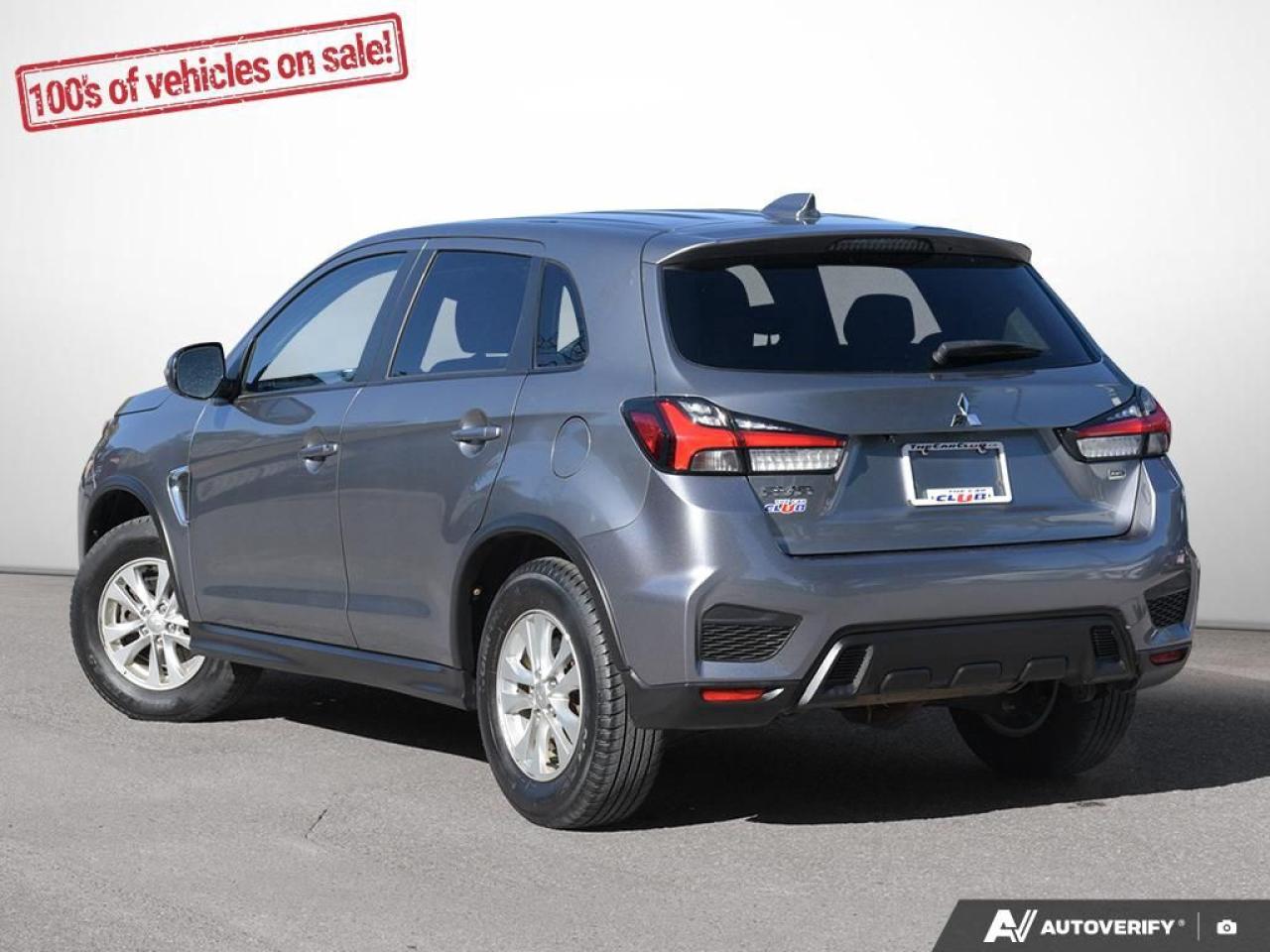 2022 Mitsubishi RVR SE