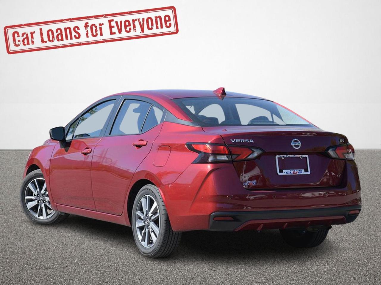 2021 Nissan Versa SV Photo