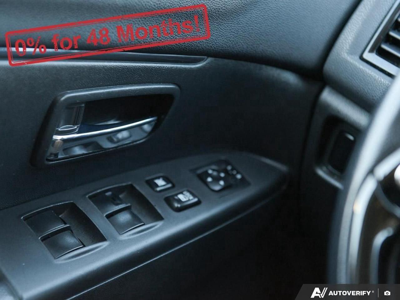 2022 Mitsubishi RVR SE Photo