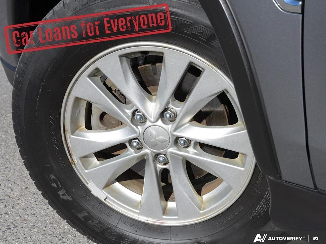 2022 Mitsubishi RVR SE Photo