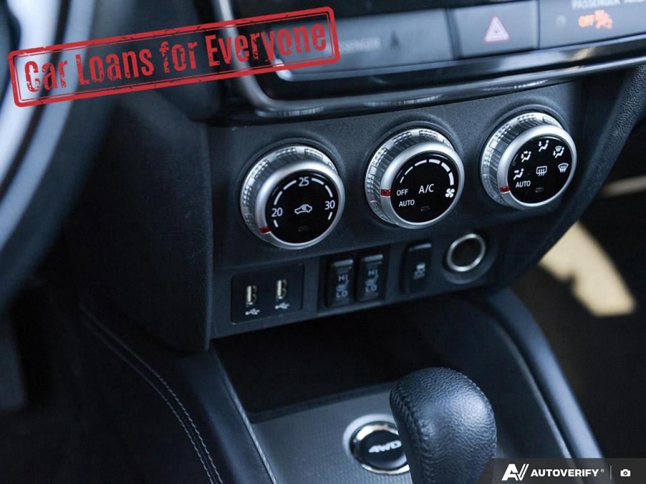 2022 Mitsubishi RVR SE Photo