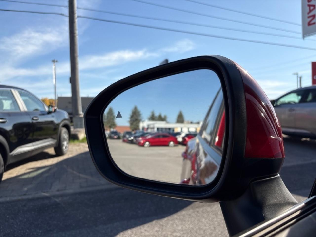 2023 Nissan Rogue Platinum  - HUD -  Moonroof Photo