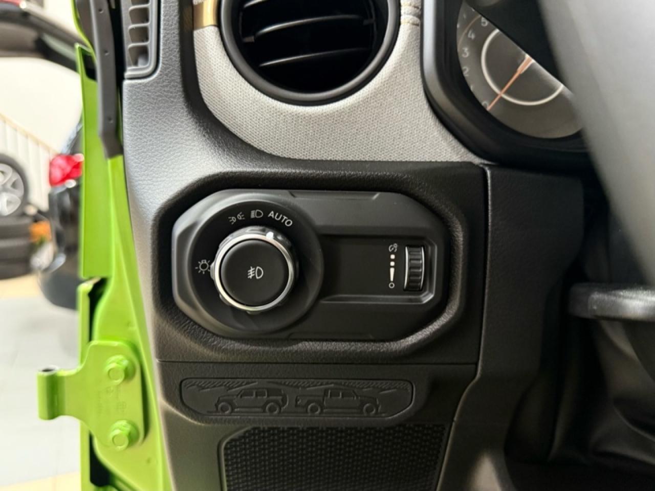 2025 Jeep Wrangler Sport  - Mobile Hotspot -  Proximity Key Photo